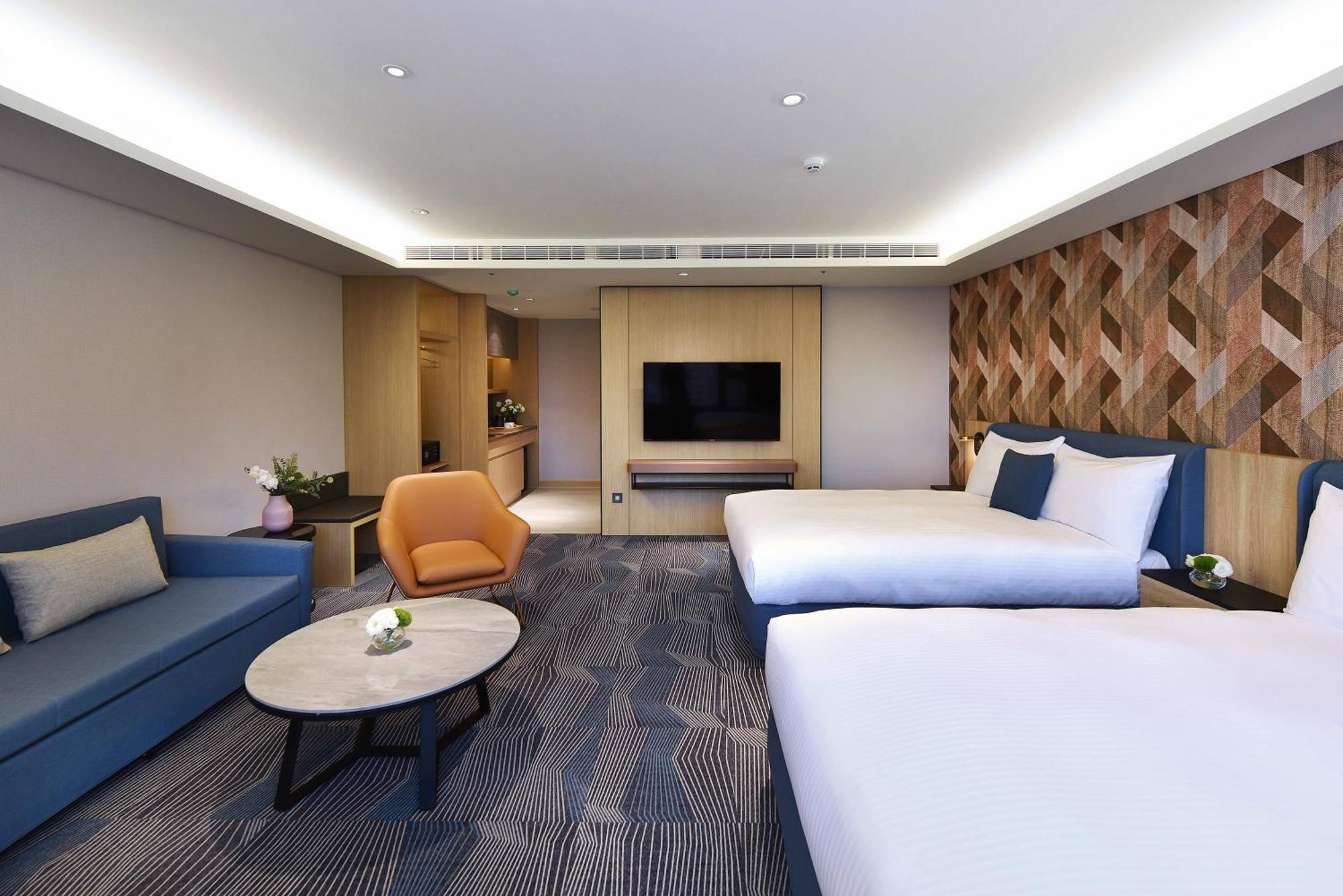 Fullon Poshtel - Kaohsiung Hotel Bagian luar foto